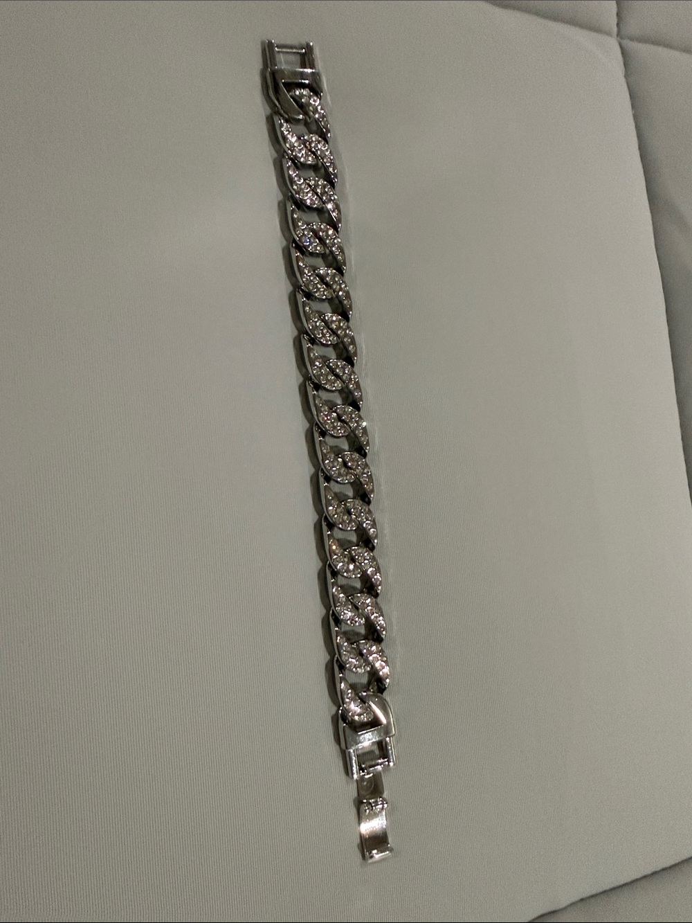 Rhinestone Cuban Link Moissanite Bracelet - Silver
